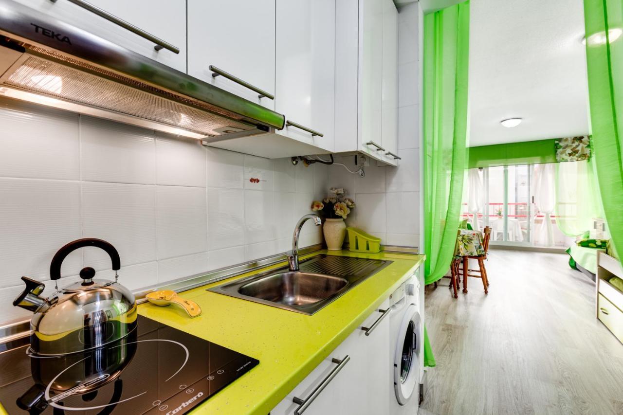 Apartment Studio Playa Del Cura 托雷维耶哈 外观 照片